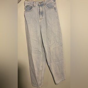 Baggy, oversized jeans